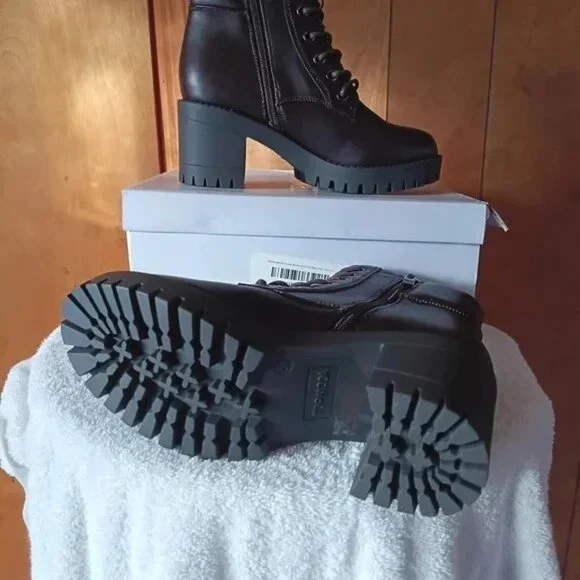 Top Moda Women’s Brown Heeled Lace-Up Ankle Boots Side Zip Size 5.5 NIB - Picture 5 of 5